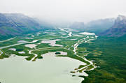 deltaland, deltalandskap, dimma, drnarbilder, drnarfoto, flygbild, flygbilder, flygfoto, flygfoton, jkelvatten, Laitaure, landskap, lappland, nationalpark, nationalparker, Rapadalen, Rapatno, sarek, sommar