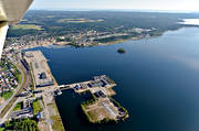 bthamn, drnarbilder, drnarfoto, flygbild, flygbilder, flygfoto, flygfoton, hamn, Hudiksvall, Hlsingland, landskap, sommar, stder