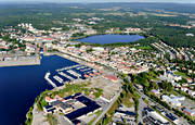 bthamn, drnarbilder, drnarfoto, flygbild, flygbilder, flygfoto, flygfoton, hamn, Hudiksvall, Hlsingland, landskap, smbtshamn, sommar, stder