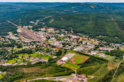 banvall, drnarbilder, drnarfoto, flygbild, flygbilder, flygfoto, flygfoton, jrnvg, jrnvgsknut, Medelpad, Mittbanan, Norra Stambanan, samhllen, sommar, nge