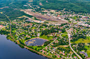 banvall, drnarbilder, drnarfoto, flygbild, flygbilder, flygfoto, flygfoton, Hkabacken, jrnvg, jrnvgsknut, Medelpad, Mittbanan, Norra Stambanan, samhllen, sommar, Vojen, nge, ngebyn