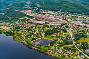 banvall, drnarbilder, drnarfoto, flygbild, flygbilder, flygfoto, flygfoton, Hkabacken, jrnvg, jrnvgsknut, Medelpad, Mittbanan, Norra Stambanan, samhllen, sommar, Vojen, nge, ngebyn