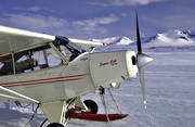 fjll, fjllflyg, fjllmassiv, flyg, flygmaskin, kommunikationer, luftfart, Piper Cub, propeller, skidflyg, skidflygning, sportflyg, supercub, sylarna, vinter, vinterflyg