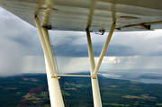 allmnflyg, drnarbilder, drnarfoto, flygbild, flygbilder, flygfoto, flygfoton, flygmaskin, flygplan, kommunikationer, luftfart, ovder, regn, regnskurar, vinge, vder
