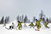 djupsn, Edsdalen, glada, gldje, grupp, offpist, skidor, skidkare, skidkning, skratt, sn, snsprut, sport, utfrskning, vinter