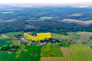 by, byar, byggnader, drnarbilder, drnarfoto, flygbild, flygbilder, flygfoto, flygfoton, grdar, jordbruksbygd, landskap, rapsflt, Sjtorp, Slttervalla, sommar, Vstergtland