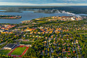 Backen, drnarbilder, drnarfoto, flygbild, flygbilder, flygfoto, flygfoton, Idrottsplatsen, industri, Inrefjrden, Kappa, landskap, Norrbotten, pappersbruk, Pite, samhllen, Smurfit, sommar, Srfjrden