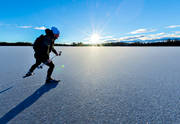 lngfrdsskridsko, novemberis, nyis, skridsko, skridskokare, skridskokning, Svartsjarna, vinter, vintersport, ventyr