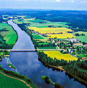 bro, broar, Dalarna, Dallven, drnarbild, drnarbilder, drnarfoto, flygbild, flygbilder, flygfoto, flygfoton, kyrka, kyrkan, kyrkor, landskap, Ns, odlingslandskap, sommar, Sverige, Vansbro, vattendrag, Vsterdallven, lv