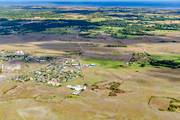 drnarbilder, drnarfoto, flygbild, flygbilder, flygfoto, flygfoton, flygflt, landningsbana, samhllen, Sandvik, sommar, land