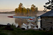 dimma, flyg, Hrjedalen, kommunikationer, landa, landat, landskap, luftfart, morgon, Piper Cub, SE-EPF, sj, sjflyg, sjflygplan, soluppgng, sommar, supercub, jingssjn