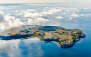 drnarbilder, drnarfoto, flygbild, flygbilder, flygfoto, flygfoton, fyr, Fyrbyn, Gotland, Karlsarna, landskap, sommar, Stora Karls, Vsterberget