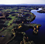 drnarbilder, drnarfoto, flygbild, flygbilder, flygfoto, flygfoton, fornminnen, gravplatser, Jmtland, Nyland, samhlle, samhllen, Storsjbygden, Storsjn, Ster