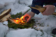 eld, elda, friluftsliv, lgereld, skogsliv, sn, tjrved, tjrvedstubbe, tnda, trved, upptndning, uteliv, ved, vildmarksliv, vinter, vrma, vrme, ventyr