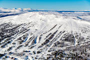 anlggningar, drnarbild, drnarbilder, drnarfoto, flygbild, flygbilder, flygfoto, flygfoton, Jmtland, landskap, nedfarter, skidanlggning, skidbackar, skidort, Trillevallen, vinter