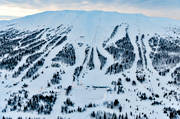 anlggningar, drnarbilder, drnarfoto, flygbild, flygbilder, flygfoto, flygfoton, Jmtland, landskap, nedfarter, skidanlggning, skidbackar, skidort, Trillevallen, vinter