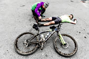 cykel, cykeltvling, cykling, cyklist, dck, lera, ligger, mountainbike, skitig, smutsig, sommar, sport, trtt