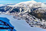 drnarbilder, drnarfoto, fjlltopp, flygbild, flygbilder, flygfoto, flygfoton, Jmtland, landskap, nedfarter, skidbackar, vinter, reskutan